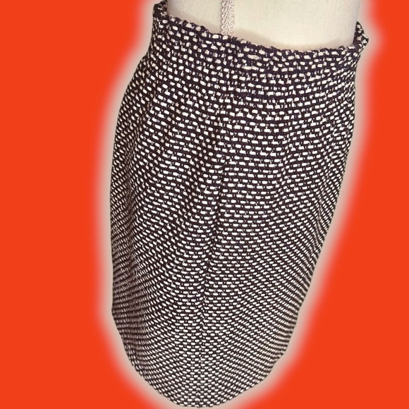 J. Crew Factory ‘Sidewalk Skirt’ in Black & White Printed Jacquard Size 4 - Picture 10 of 11